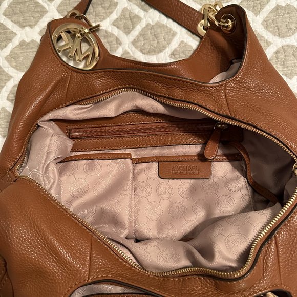 Michael Kors Fulton Leather Shoulder Bag - Picture 4 of 4